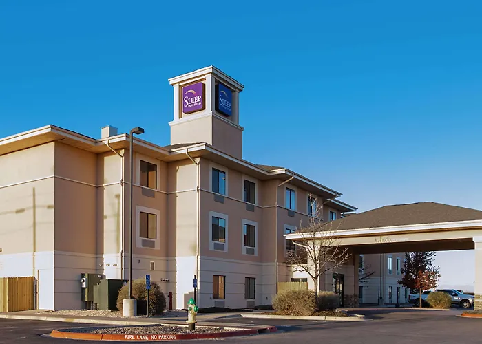 Sleep Inn & Suites